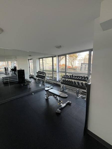 良立地　Roommate募集12月から $1150-1