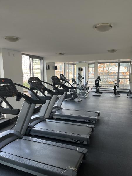 良立地　Roommate募集12月から $1150-1