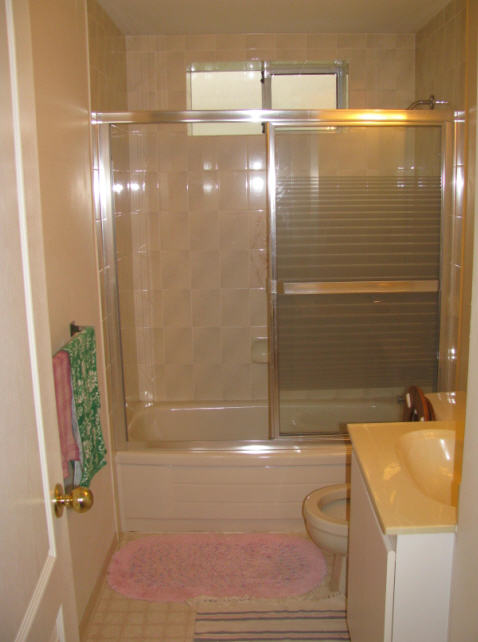 Room for rent, one zone near Canada Line 49th Station-1