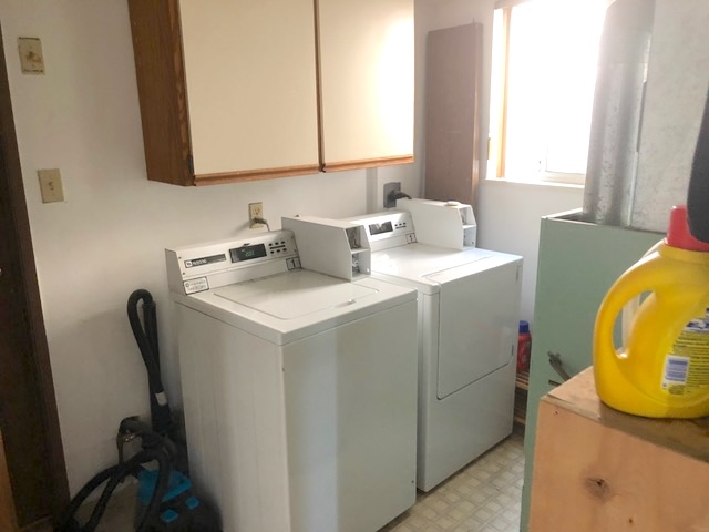 2部屋募集｜スカイトレインNanaimo駅まで徒歩5分★ダウンタウンまで10分-1