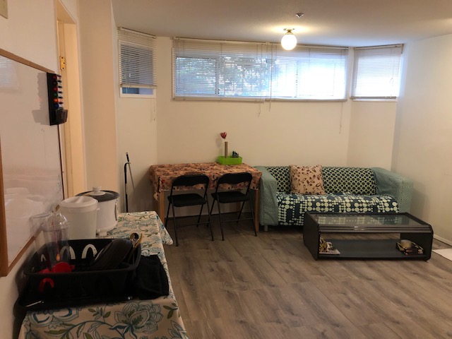 Room for rent, one zone near Canada Line 49th Station-1